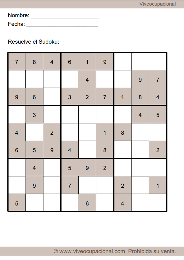 Sudoku en una hoja impresa con secciones para nombre y fecha en la parte superior. Sencillo.
